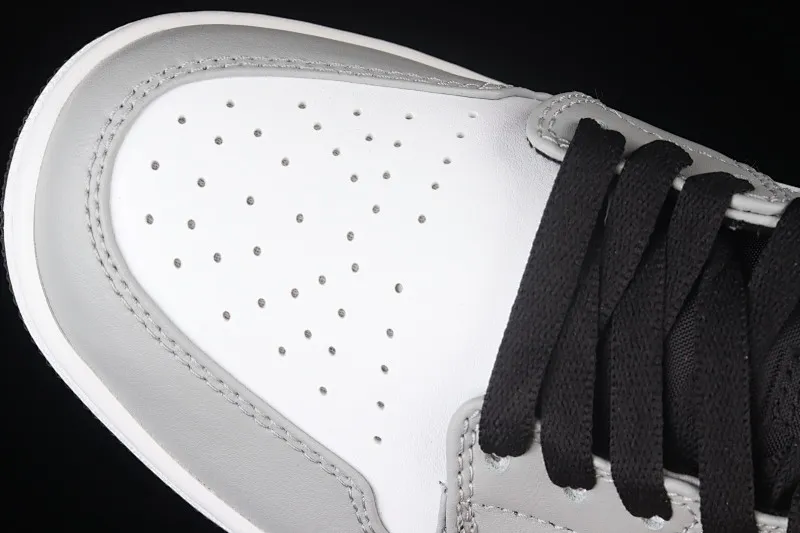 All categories Air Jordan Jordan series basketball shoes Air Jordan 1 Low G version pure original Air Jordan 1 Low "Light Smoke Grey" AJ1 Joe 1 Little Dior Smoke Gray 553558-030